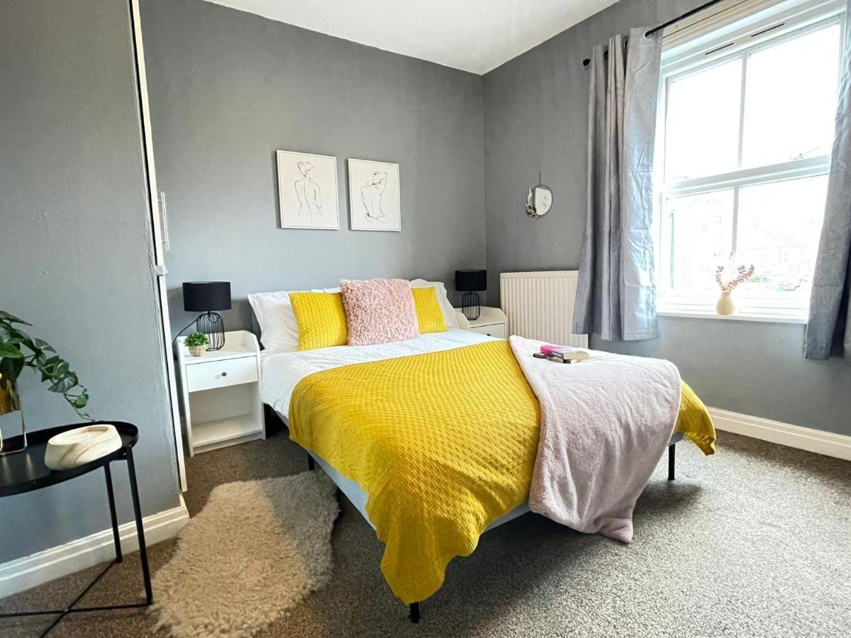 Cosy Home In Historical Beverley Town With Parking Extérieur photo