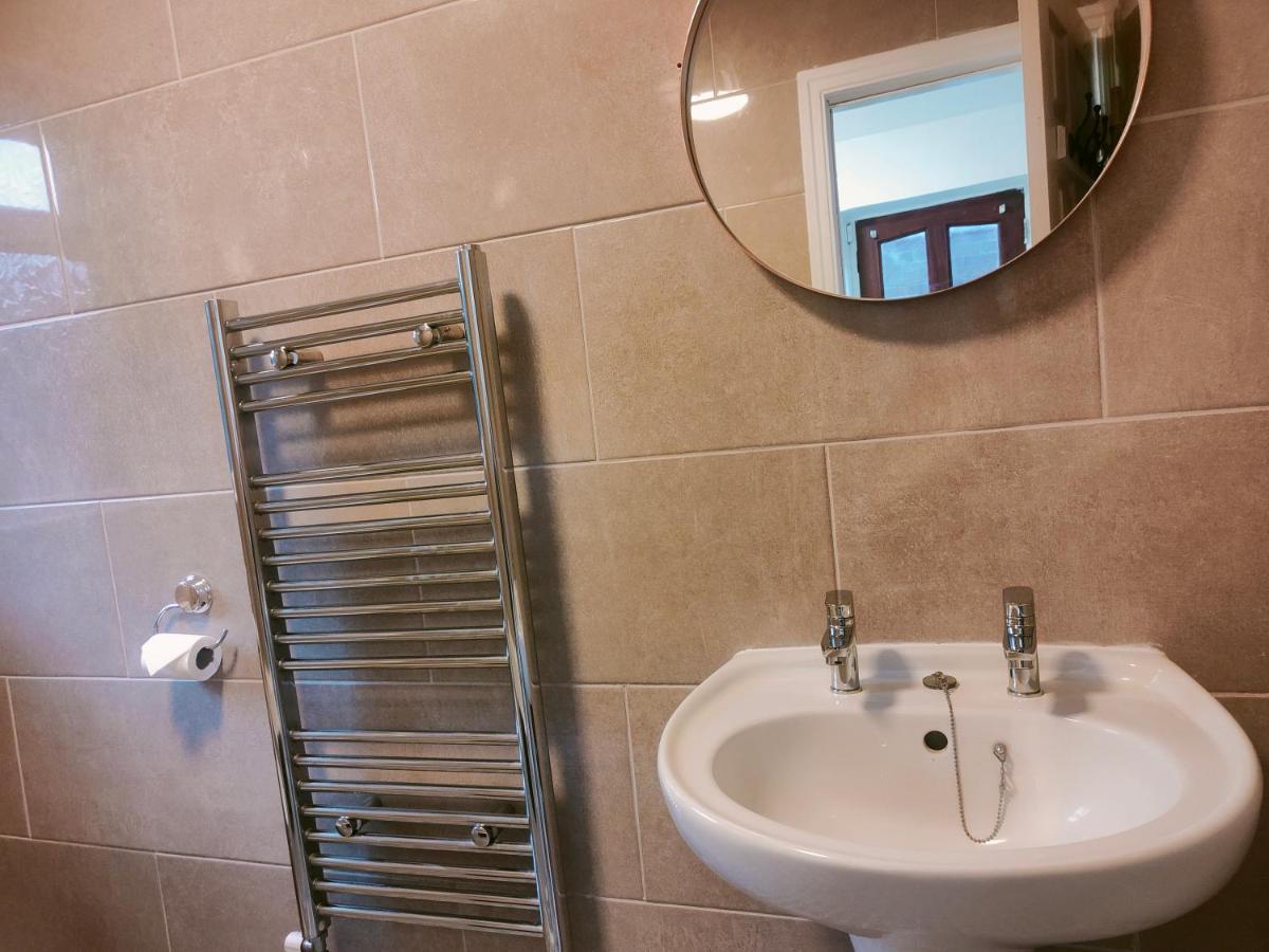 Cosy Home In Historical Beverley Town With Parking Extérieur photo